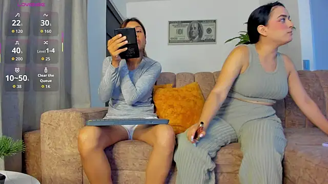 ElizabethAndEliana online show from 05/21/26, 01:29
