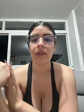 Snapshot of _Niah chatting on 07/20/26, 03:10 Niah online show from 07/20/26, 03:10