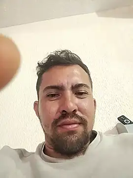 AdrianP4 online show from 08/05/26, 05:32