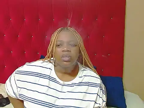NaugthyEroticNipple online show from 06/17/26, 09:45