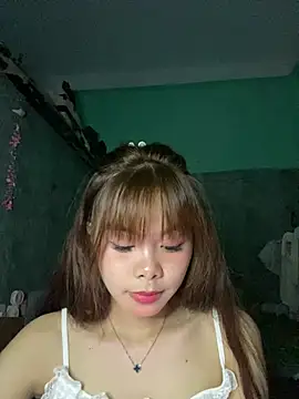 Snapshot of Cry_sexy chatting on 07/28/26, 04:16 Cry sexy online show from 07/28/26, 04:16