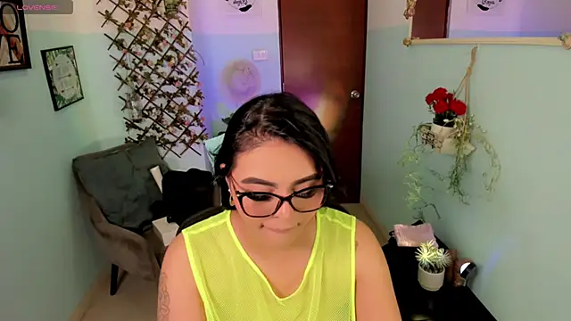 Margot Robie online show from 06/19/26, 01:59