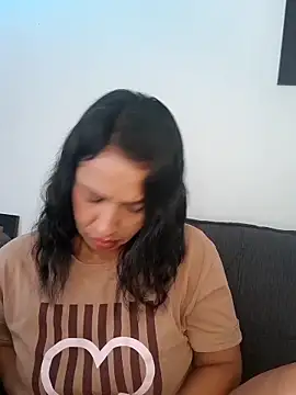 mell0102 online show from 06/02/26, 02:41