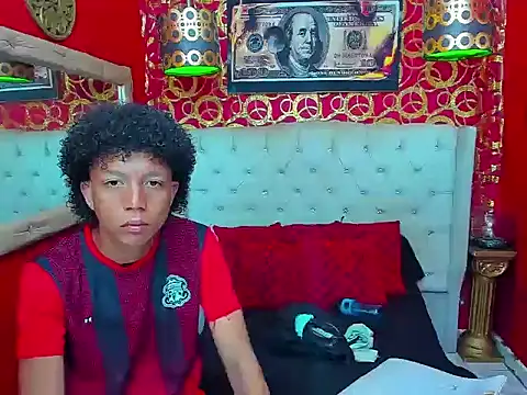 skinny20boy online show from 06/02/26, 11:07