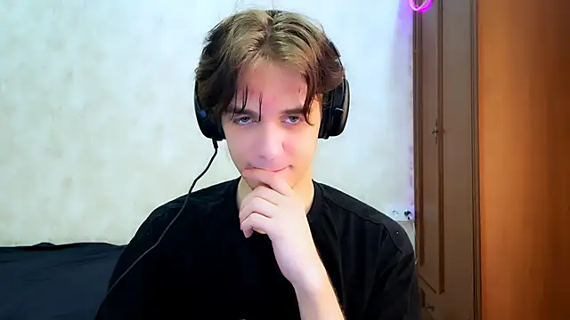 Zombde online show from 05/12/26, 01:19