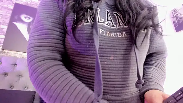 CloeMature online show from 06/06/26, 03:22