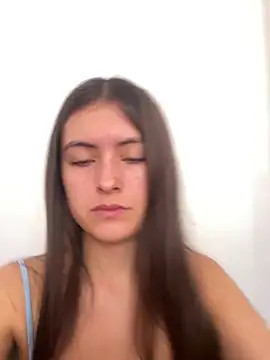 serenaa velvett online show from 05/19/26, 07:09