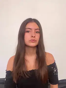 serenaa velvett online show from 05/23/26, 07:18