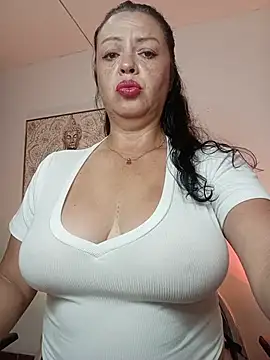 EvaRoberts 1 online show from 07/02/26, 01:17