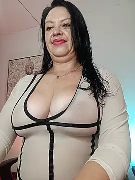 EvaRoberts 1 online show from 07/17/26, 01:29