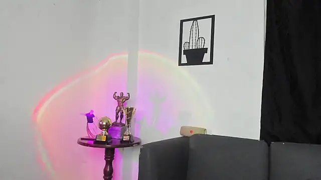 AlexRoyce  online show from 05/21/26, 12:50