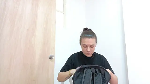 Katia Rose23 online show from 05/26/26, 07:10
