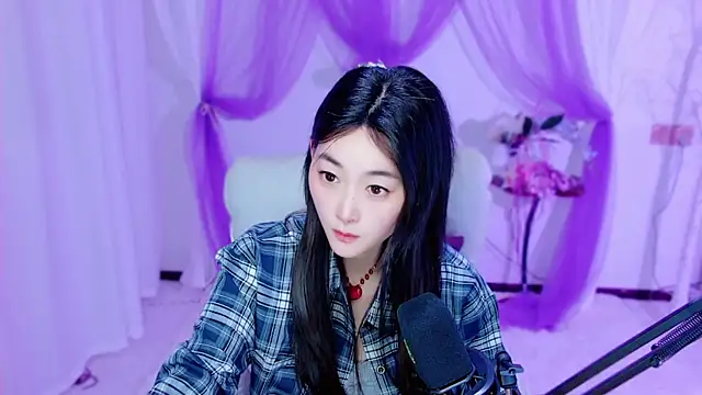 Tili Lucky online show from 06/02/26, 01:07