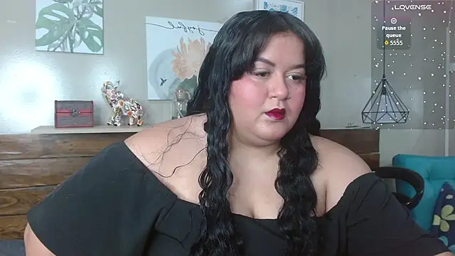 Snapshot of Princess_Xoxo chatting on 06/05/26, 07:08 Princess Xoxo online show from 06/05/26, 07:08