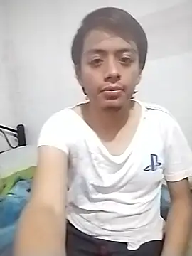 cocodrilo213 online show from 05/31/26, 06:21