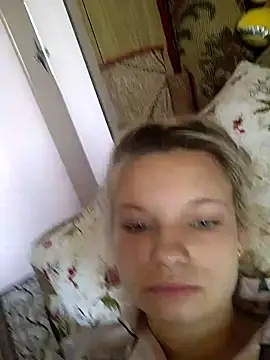 SallyMartinez online show from 08/04/26, 07:00