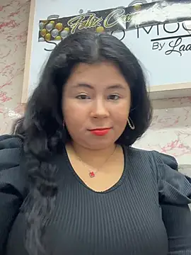 AriaMoonnn online show from 06/11/26, 02:53
