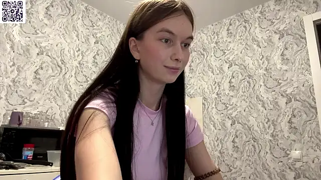 HinaDesire online show from 05/11/26, 09:12