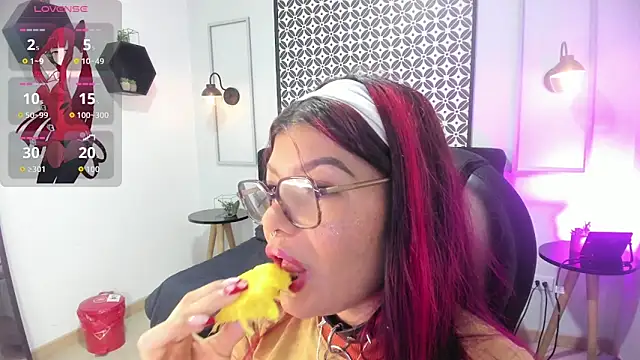 amelie furtado online show from 06/06/26, 01:05