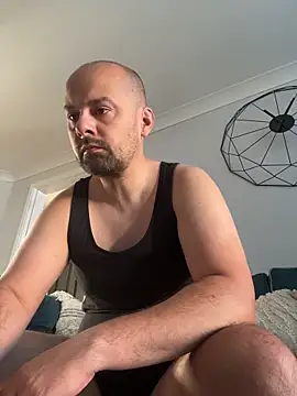 NakedAndrewHot online show from 07/04/26, 08:31