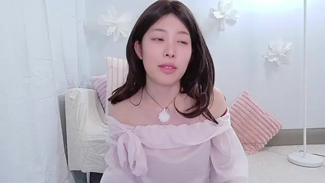 Snapshot of sakura-ch- chatting on 07/04/26, 08:26 sakura-ch- online show from 07/04/26, 08:26