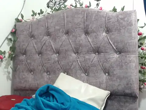 kim rosse04 online show from 05/22/26, 01:24