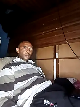 Camodick online show from 12/05/25, 02:53