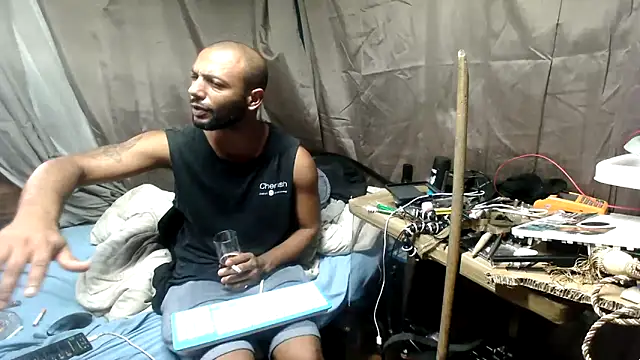 Camodick online show from 03/31/26, 02:39