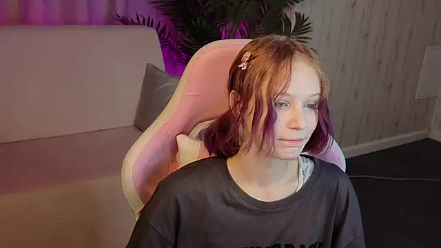 AliceJohansone online show from 06/09/26, 01:17