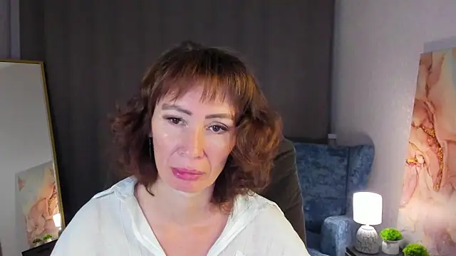 gracekellyyy online show from 06/10/26, 04:01