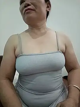 -Lytina- online show from 07/24/26, 11:08