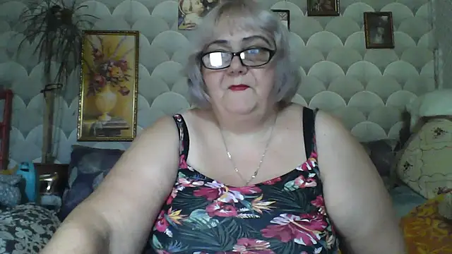 MarinaFarina53 online show from 06/30/26, 06:03