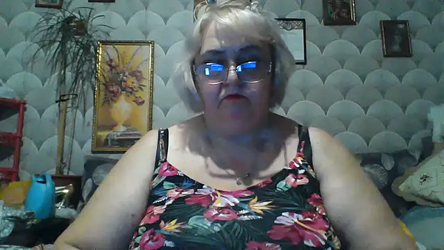 MarinaFarina53 online show from 06/30/26, 06:09