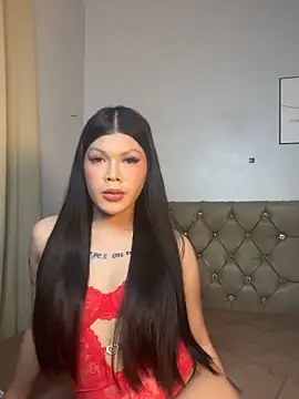 DanikaLovve online show from 05/08/26, 12:32