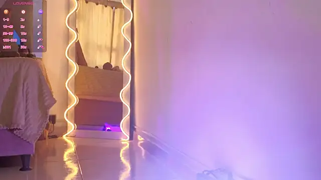 CRISTALBROKE TAY online show from 08/08/26, 07:05