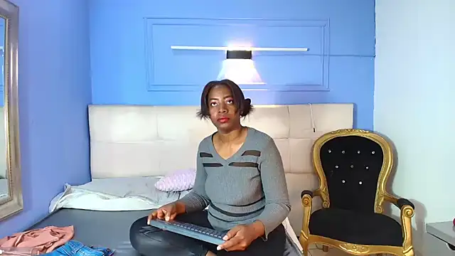 kassandra Brownn online show from 06/05/26, 10:26