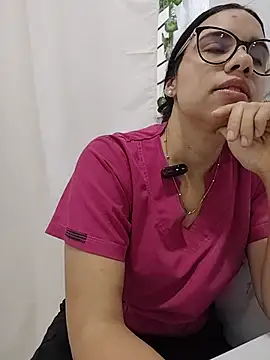 alanahot94 online show from 07/04/26, 10:38