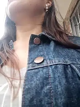 Vely  online show from 05/17/26, 04:14