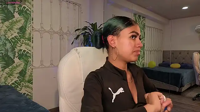baby julieta00 online show from 06/30/26, 11:33