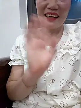 -Trici- online show from 06/26/26, 11:47