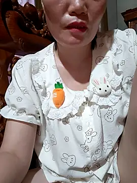 -Trici- online show from 06/29/26, 11:32