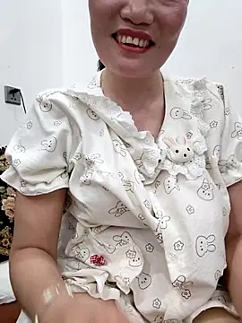 -Trici- online show from 08/04/26, 02:41