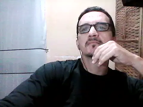 DouglasBr22 online show from 05/10/26, 03:33