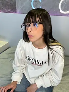 EmiliaBell  online show from 05/29/26, 03:59
