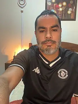 BUNDAHOT22 online show from 06/18/26, 02:56