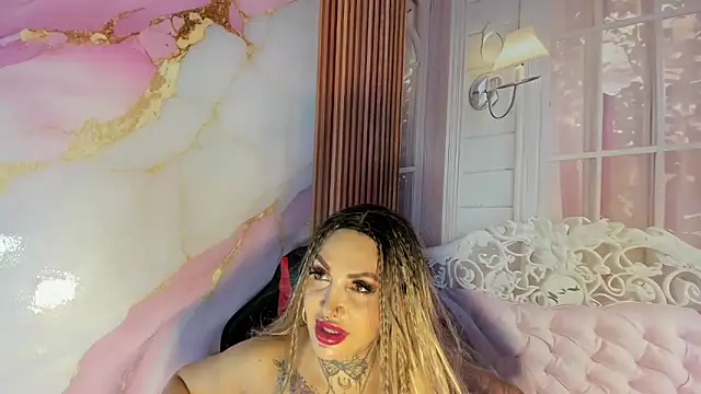LaylaWatsson online show from 05/22/26, 02:40