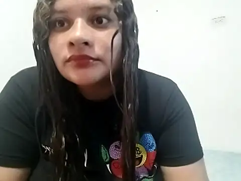 Mara lopez21 online show from 05/17/26, 02:46