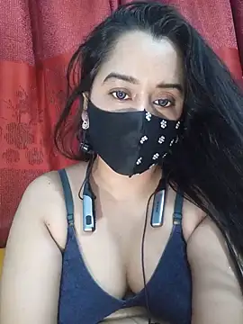Choco-230 online show from 05/18/26, 06:47