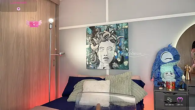 Snapshot of Lotie_Cox chatting on 06/27/26, 12:04 Lotie Cox online show from 06/27/26, 12:04