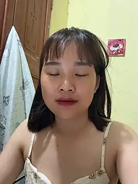 Snapshot of Lili_019 chatting on 05/11/26, 02:56 Lili 019 online show from 05/11/26, 02:56